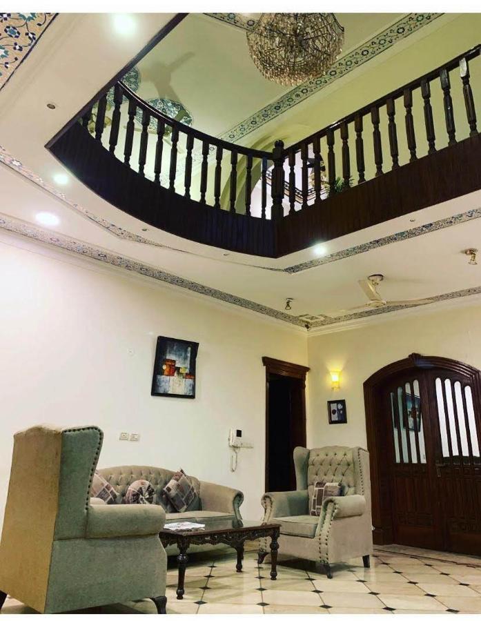 Executive Galaxy Guest House Islamabad Ngoại thất bức ảnh