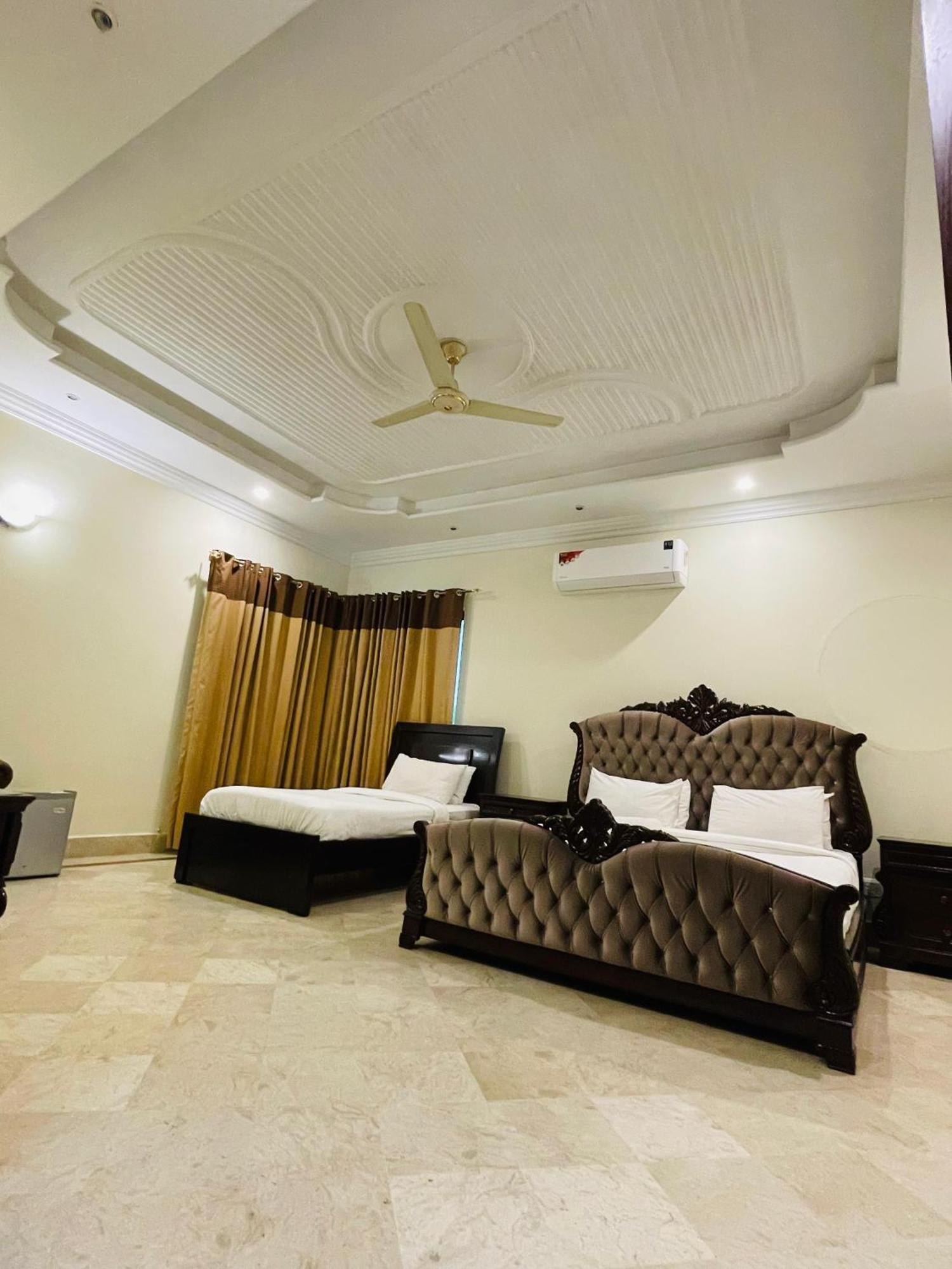 Executive Galaxy Guest House Islamabad Ngoại thất bức ảnh